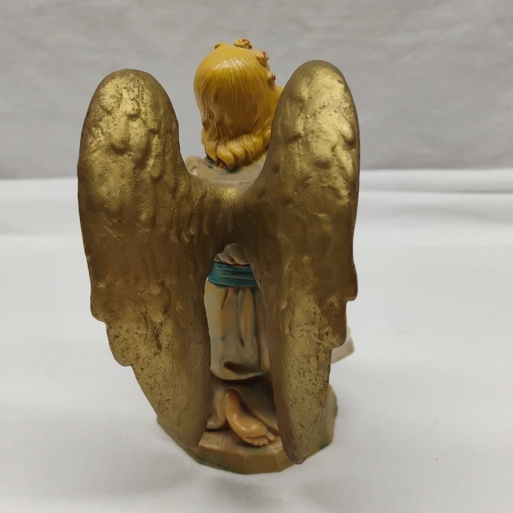Fontanini Kneeling Angel 7 1/2